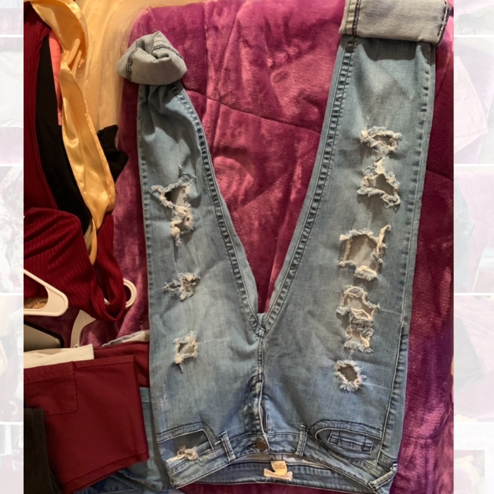 Ripped jeans